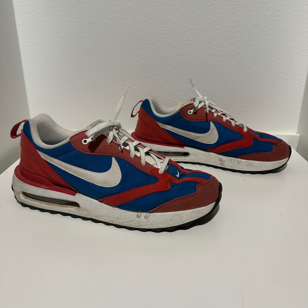Men's Nike shoes